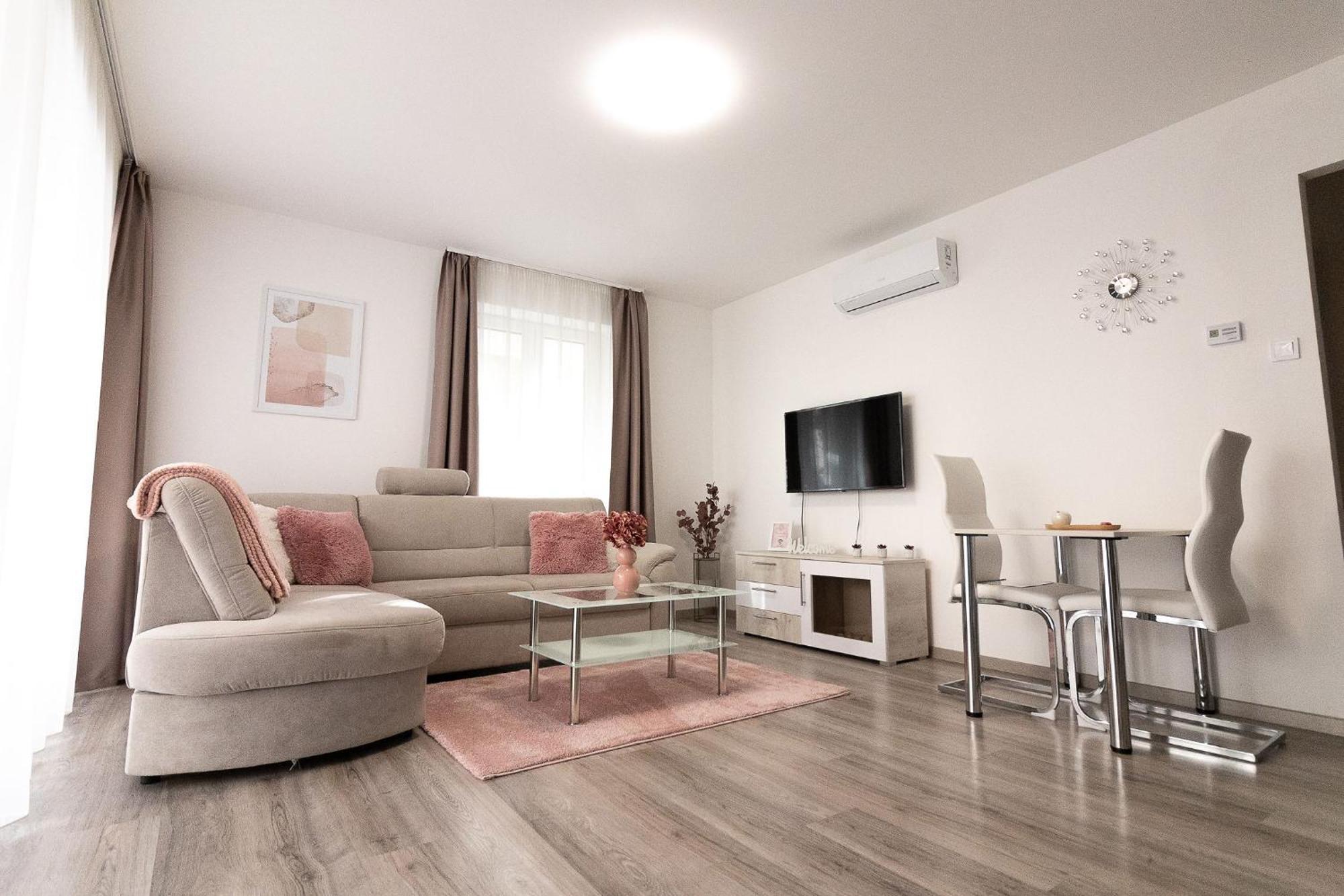 Sunsuite Segedyn Zewnętrze zdjęcie